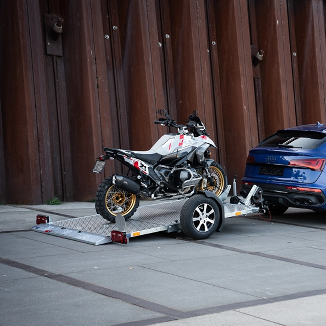 Motorcycle trailer